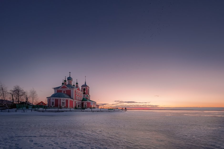 Церковь 40 мучеников Переславль Залесский закат