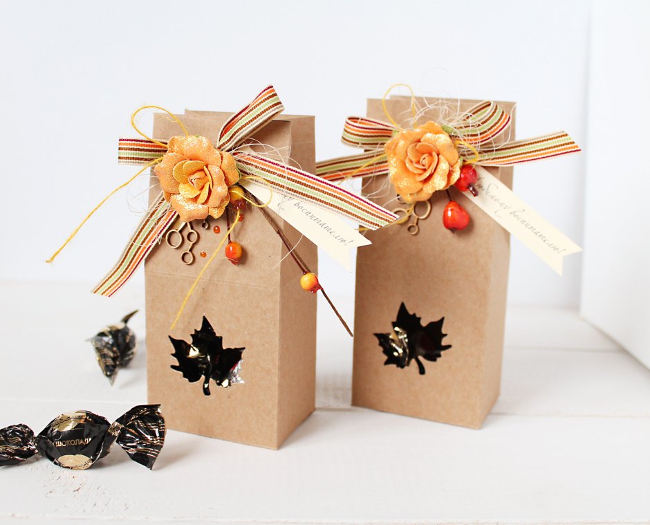 Упаковка коробочки для подарков