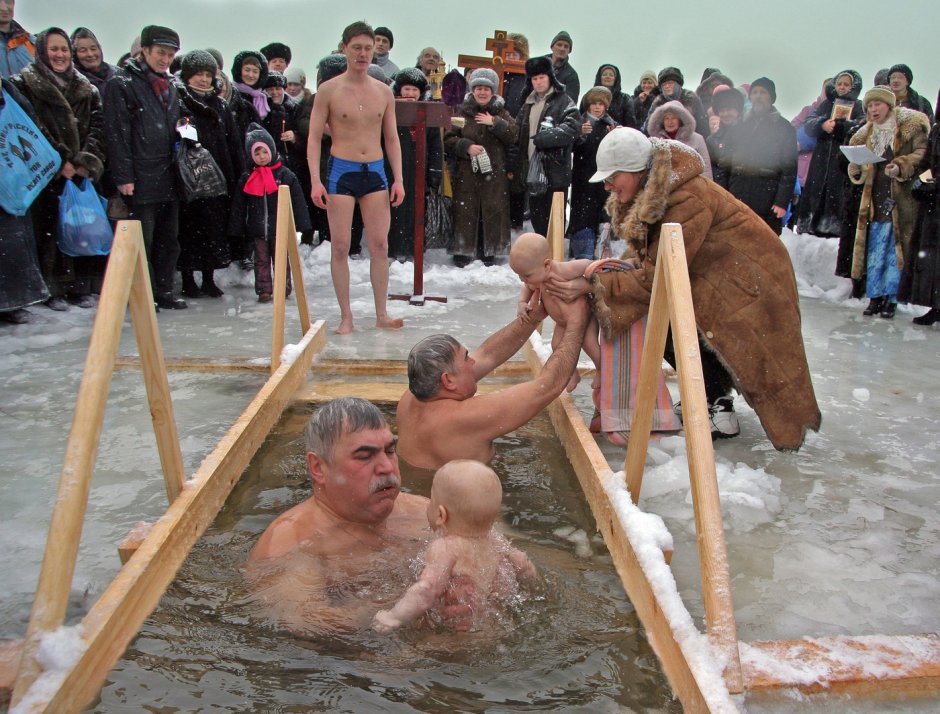 Крещенские купания в Омске 2022