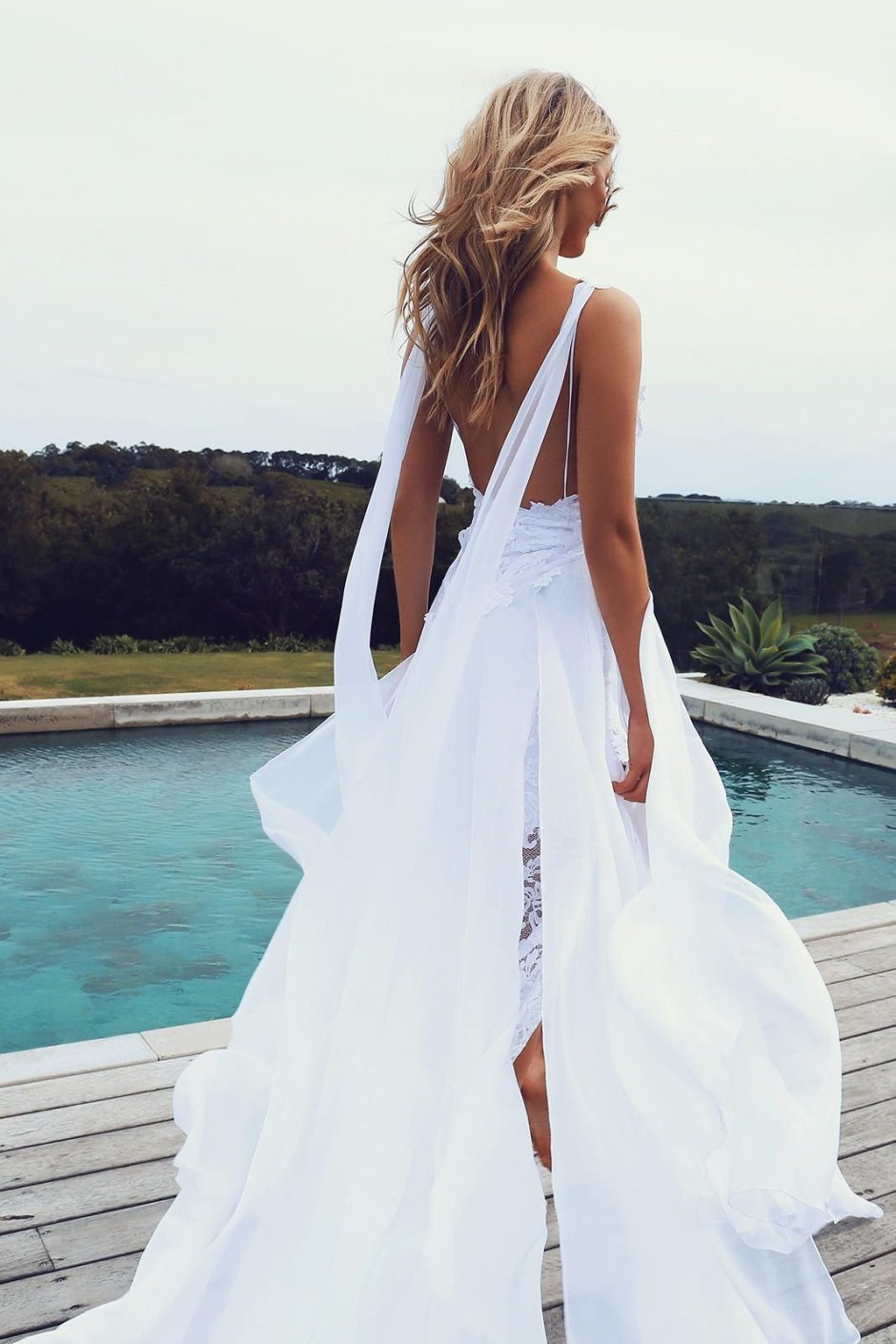 Свадебные платья красивые пляжные