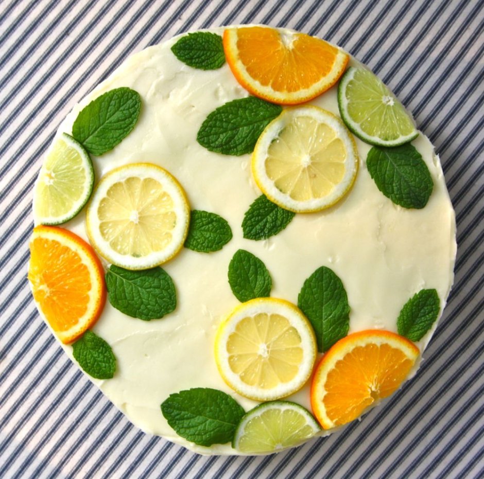 Украсить торт киви и апельсином