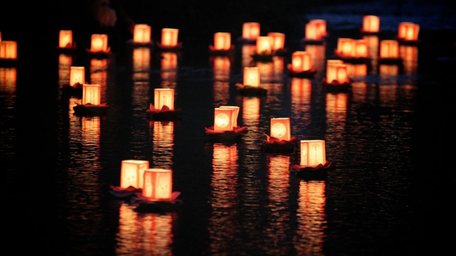 Праздник плавающих фонариков (Obon Fesitval