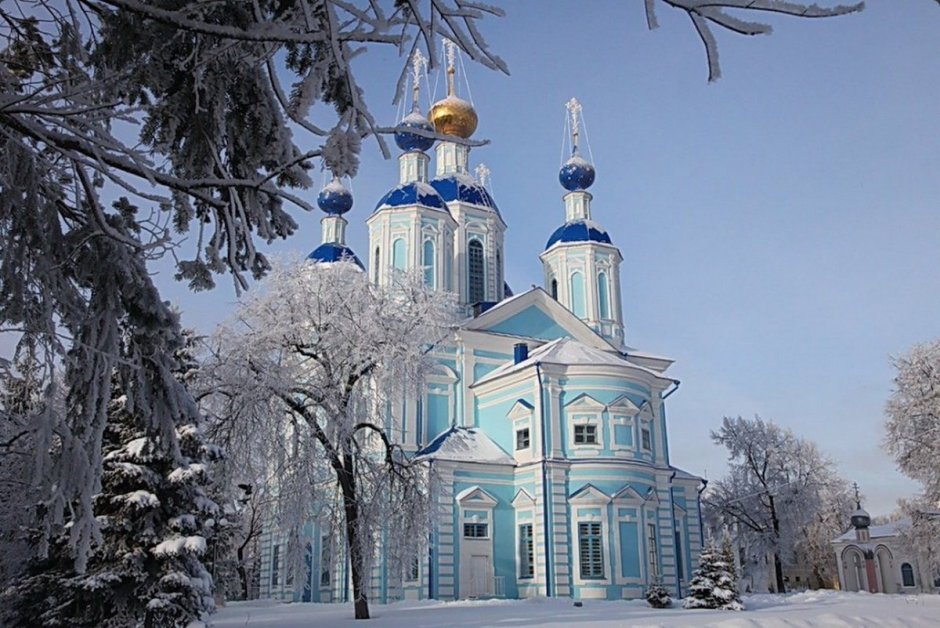 Храм Георгия Победоносца зимой Самара