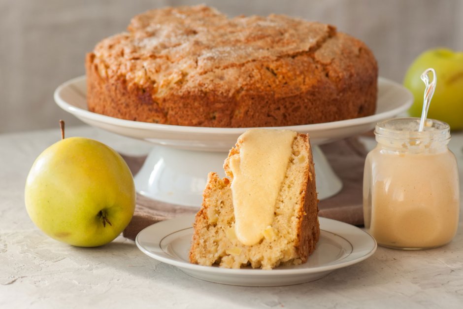 Irish Apple Cake with Oatmeal