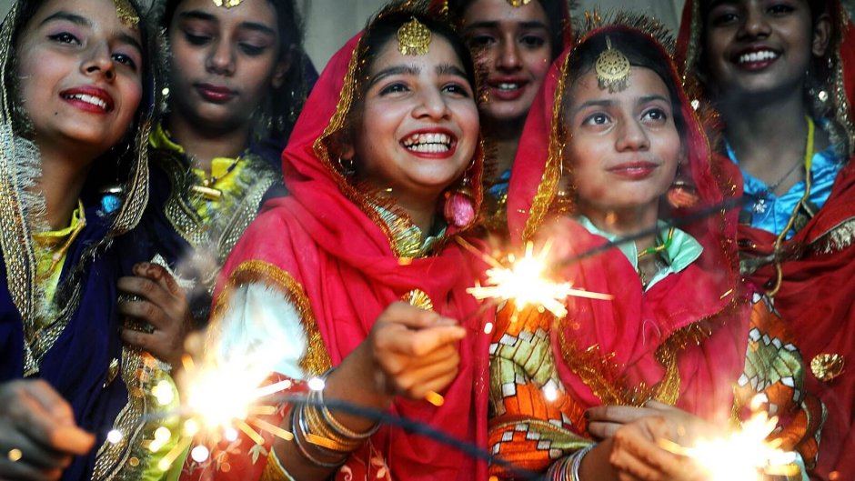 Праздник традиции обычаи Индии дивали