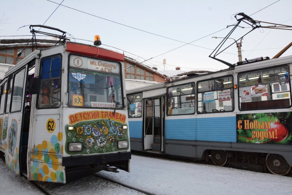Новогодний электробус в Москве