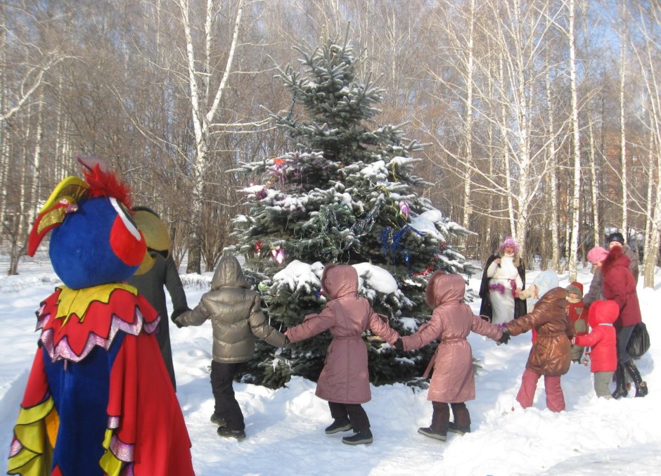 Новогодний праздник в детском саду