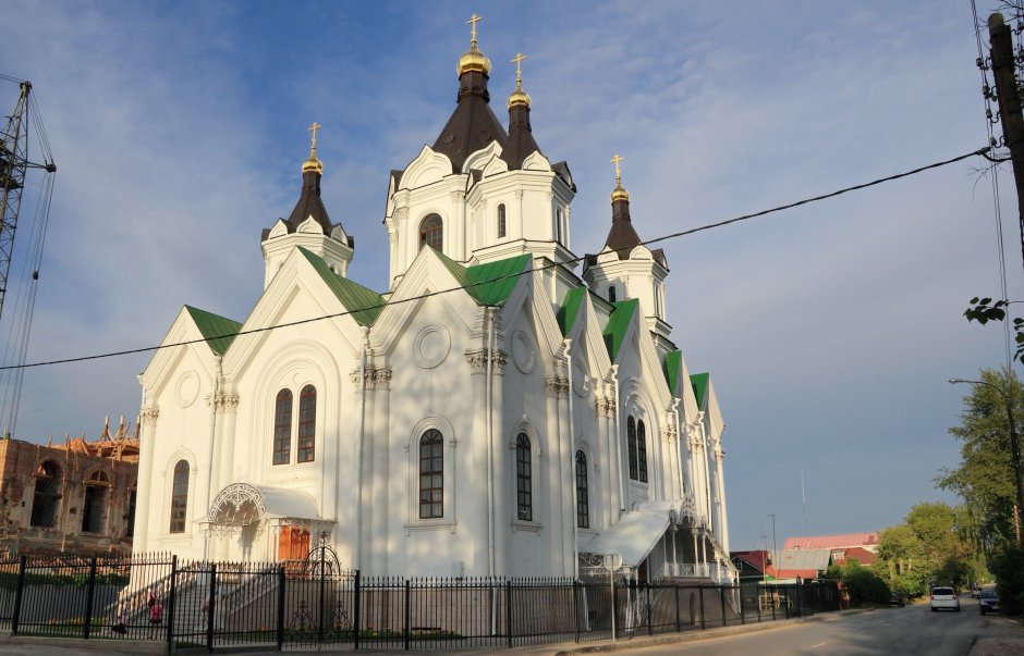 Здание храма Казанской иконы Божией матери г. грязи.