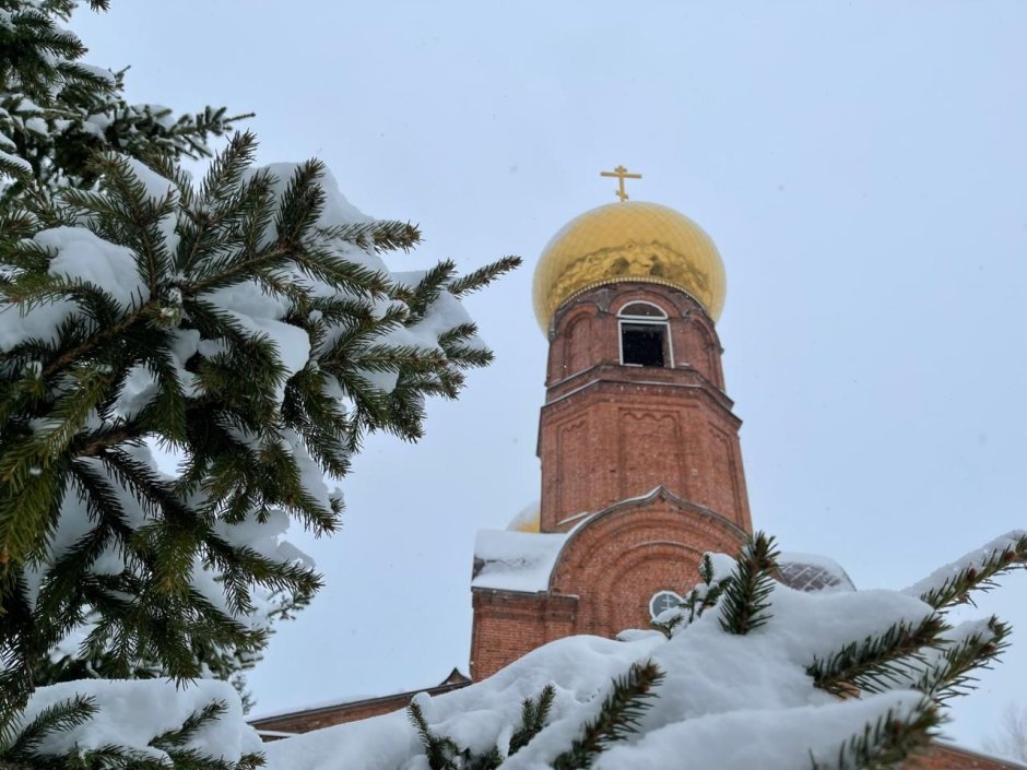 Боровецкая Церковь Набережные Челны зимой фото на Рождество