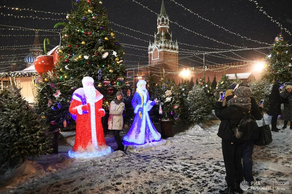 Новогодний праздник на площади