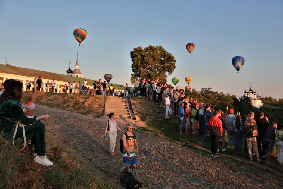 Фестиваль шаров в Суздале 2021