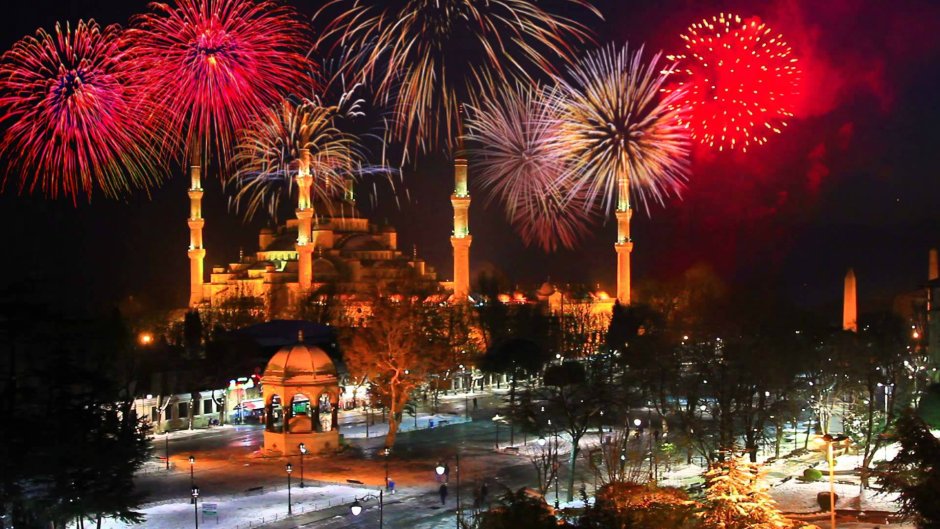 Новогодний Стамбул голубая мечеть