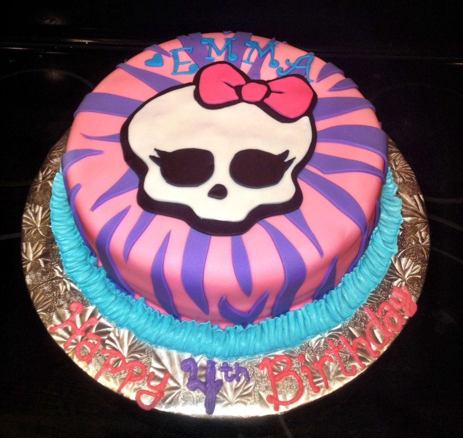 Торт Monster High