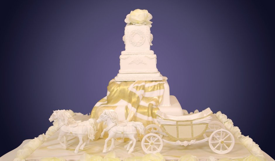 Свадебный торт карета