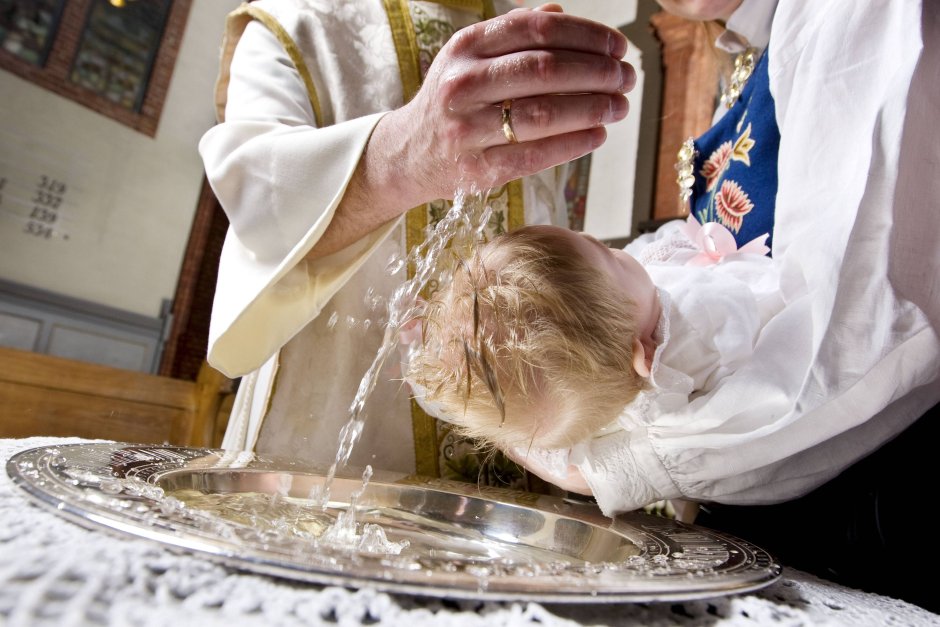 Церковный обряд крещения