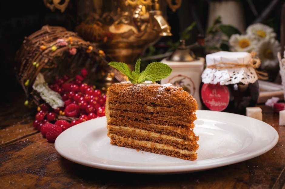 Украшение торта Прага на новый год