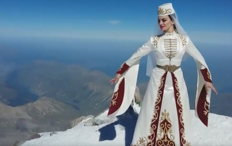 Северная Осетия национальный костюм