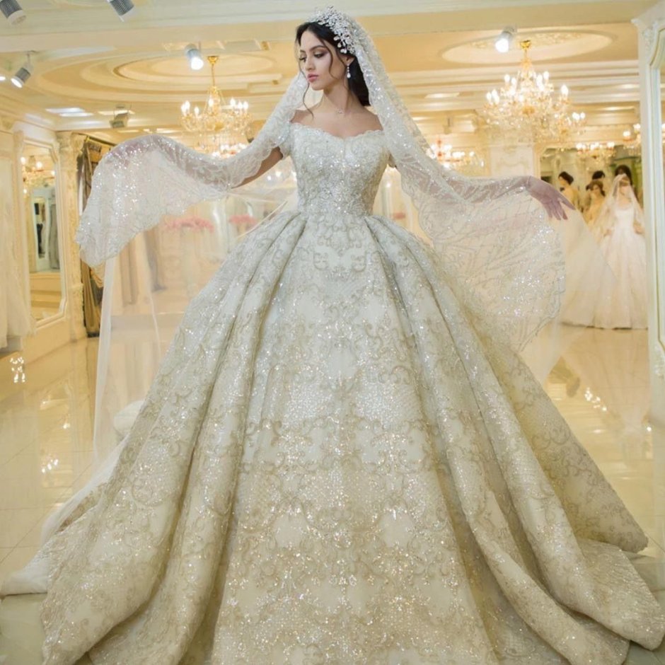 Свадебное платье от Версаче