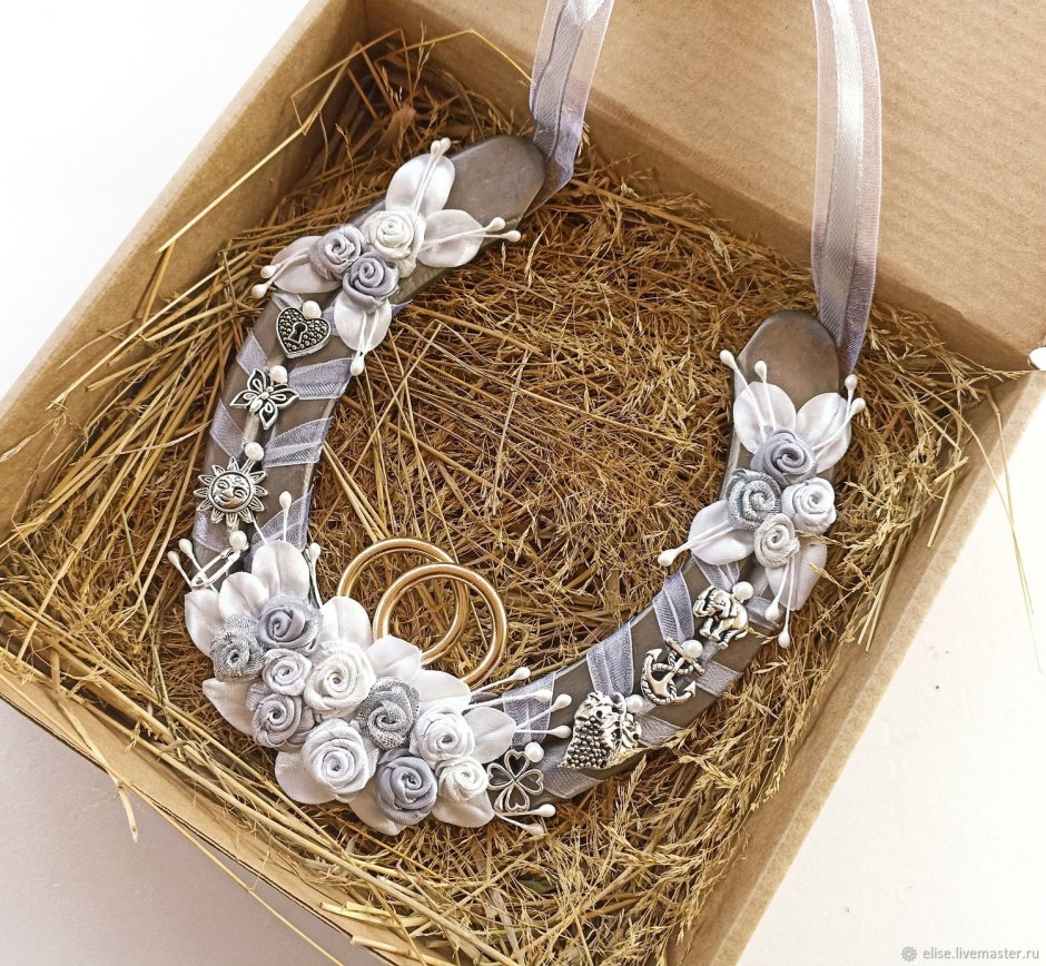 Подарки из серебра на серебряную свадьбу