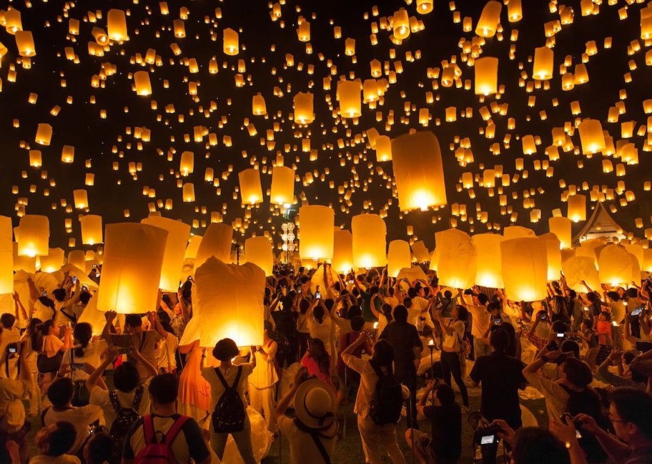Фестиваль Лой Кратонг в Таиланде фото