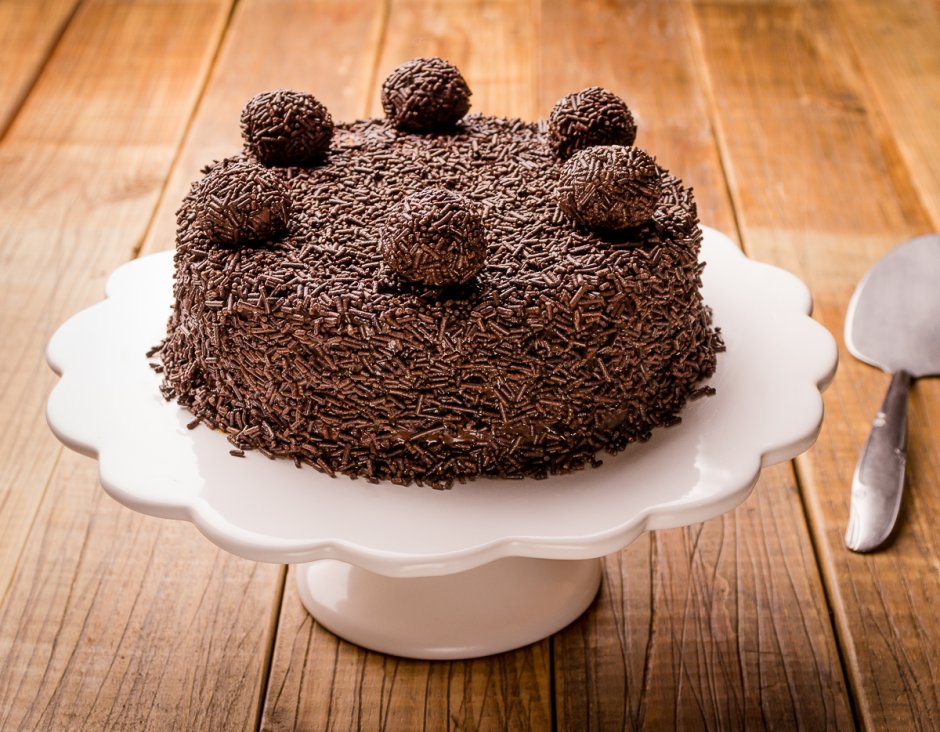 Шоколадный торт Бригадейро