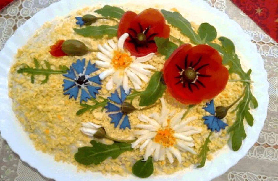 Украшение салата цветы