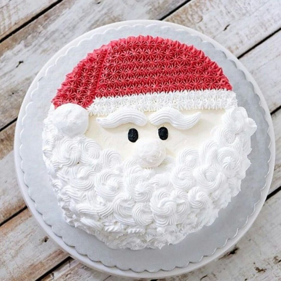 Пирожное в виде снеговика