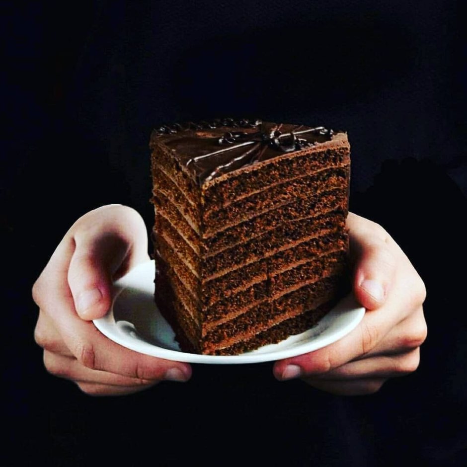 Торт из шоколада без выпечки