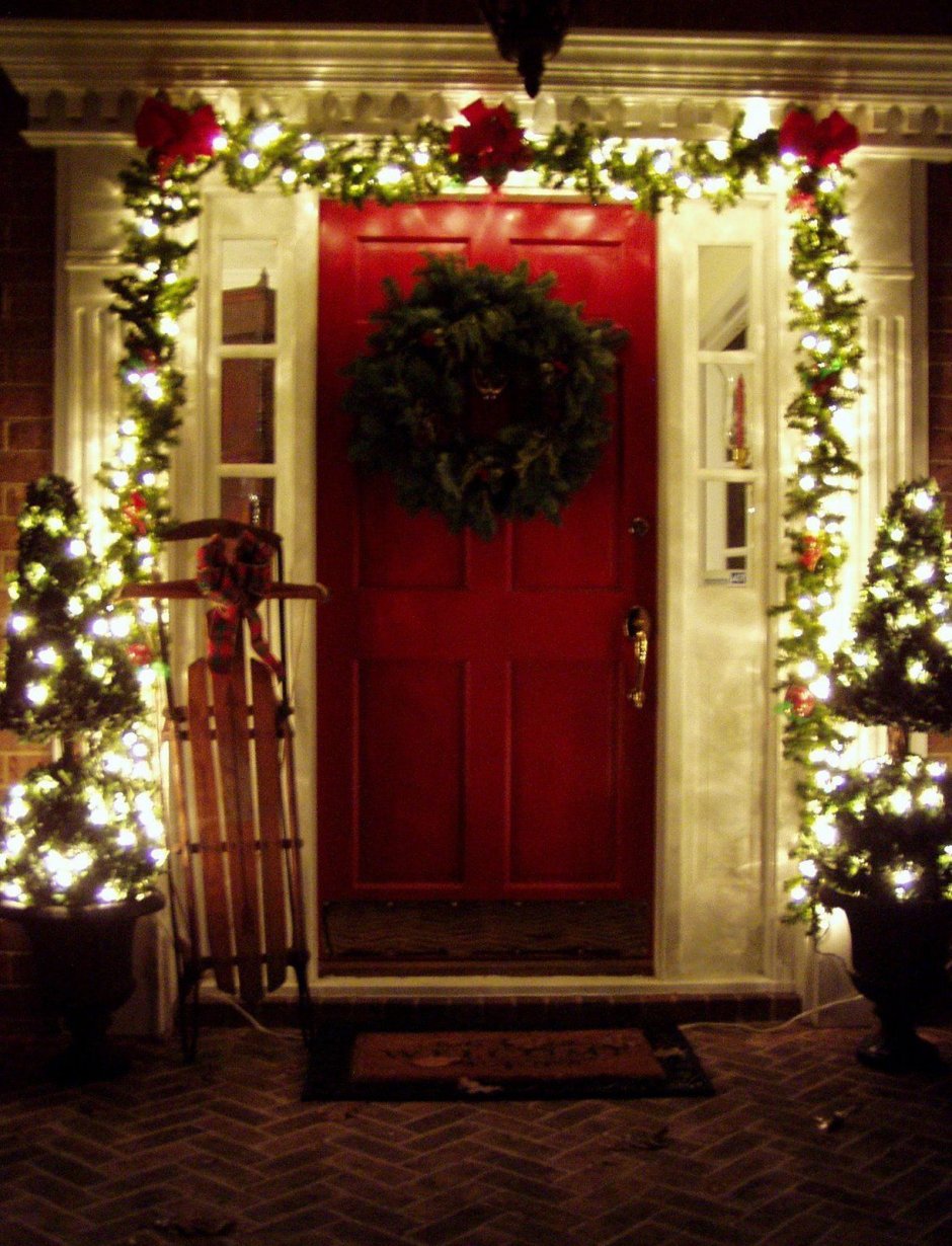 Входная дверь на Рождество