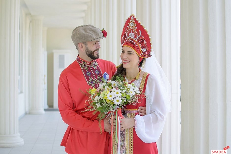 Русско народный свадебный костюм