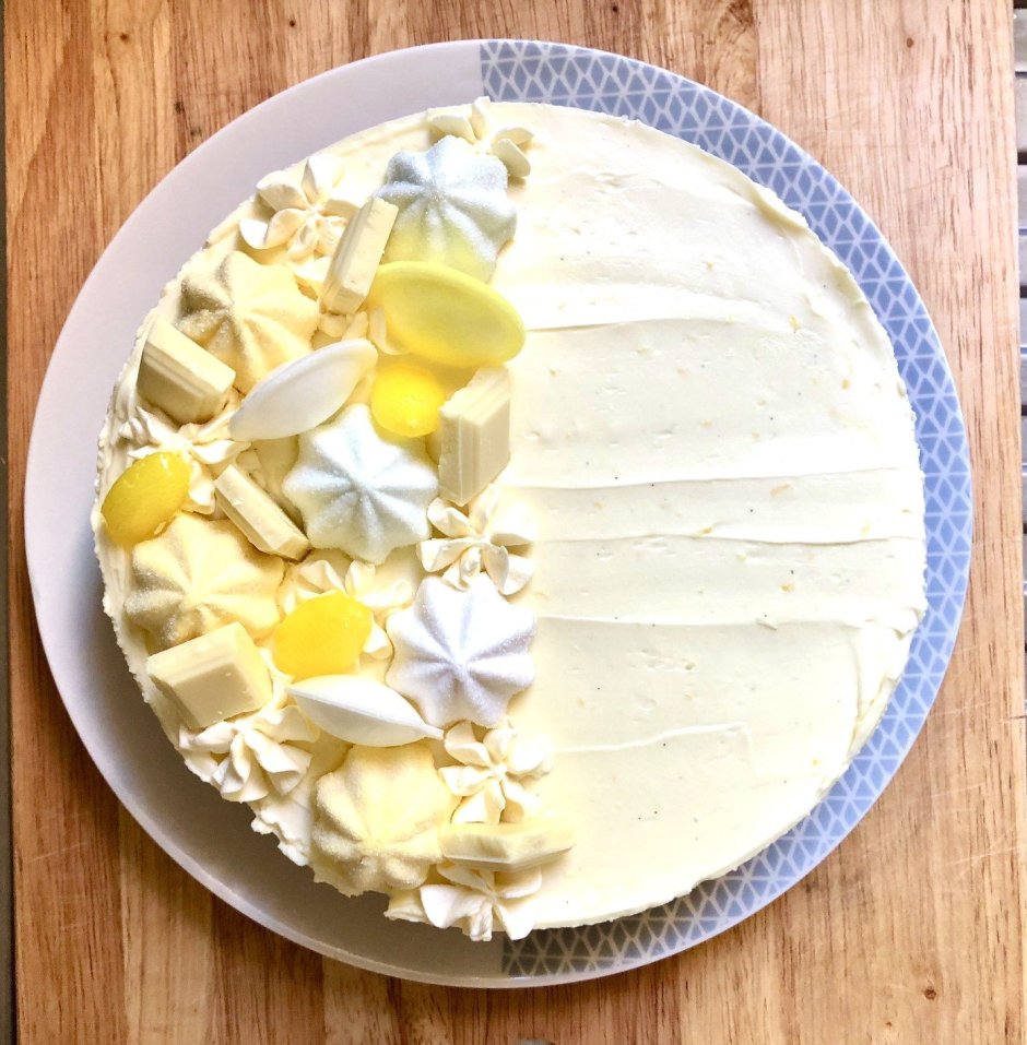 Украшение торта лимонными дольками