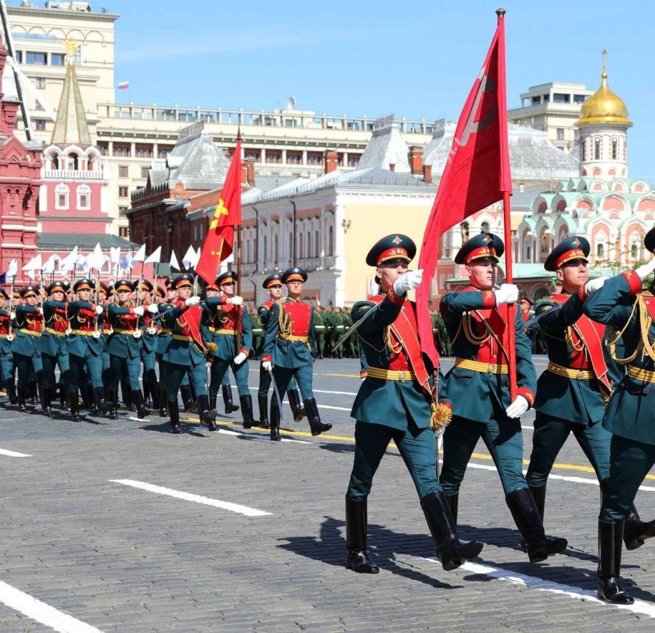 Вынос Знамени Победы на красной площади 2020