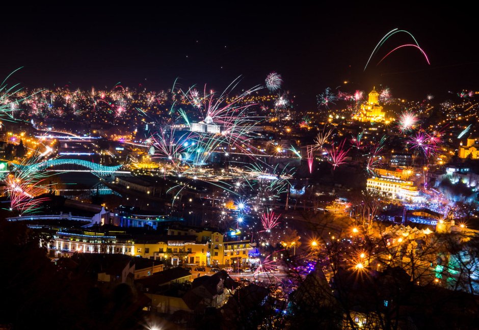 Площадь Орбелиани Тбилиси новый год