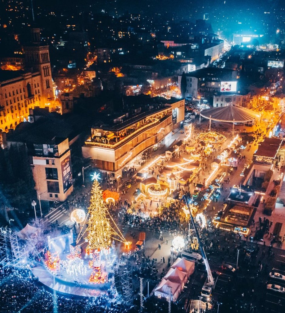 Новогодние улицы Тбилиси