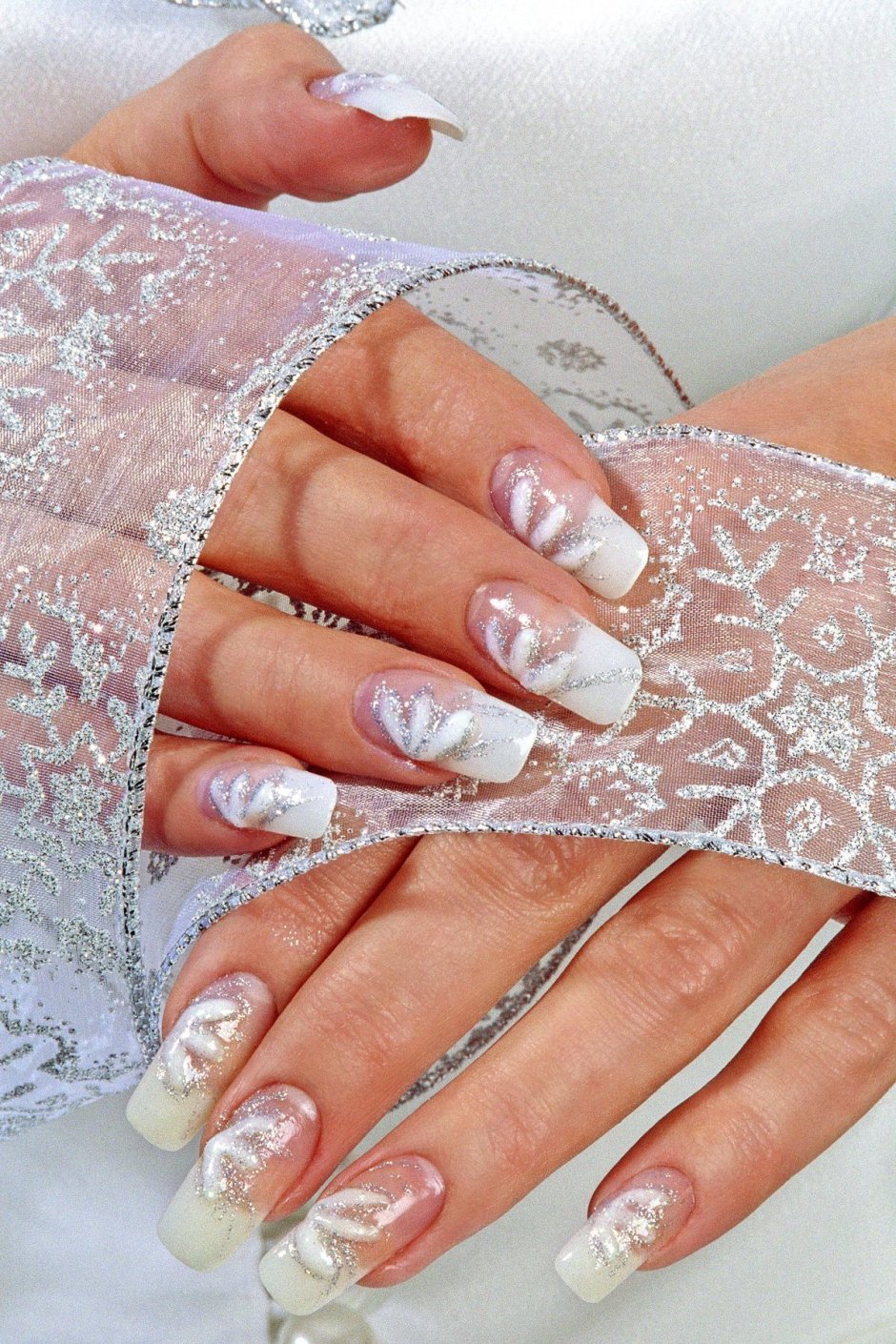 Ногти на свадьбу для невесты оригинальные