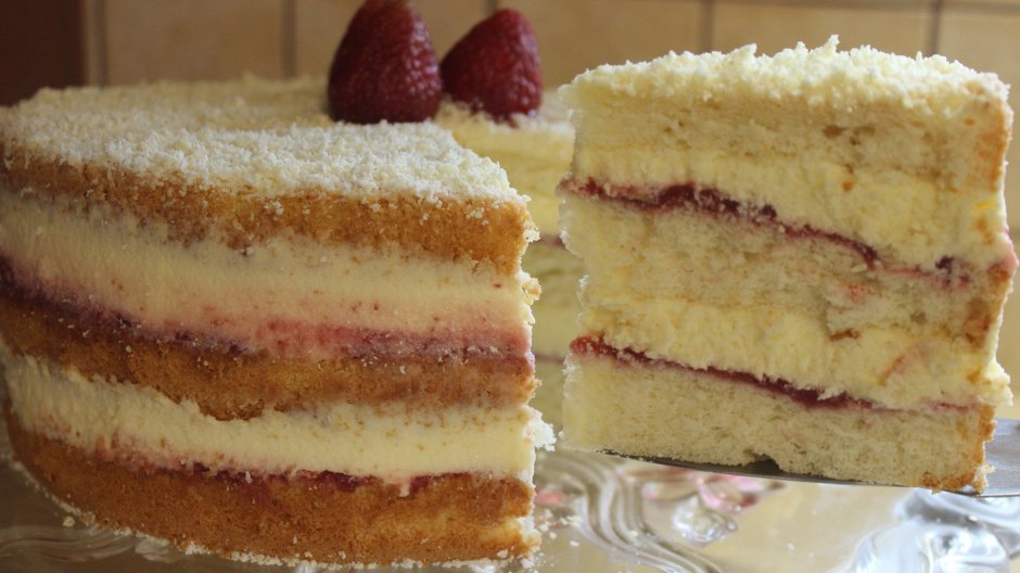 Торты тортики пирожные и другая выпечка.