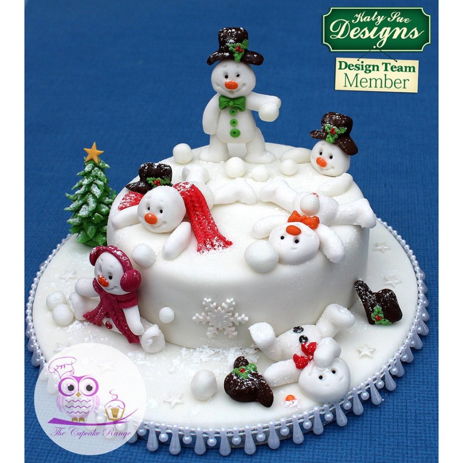 Торт в форме снеговика