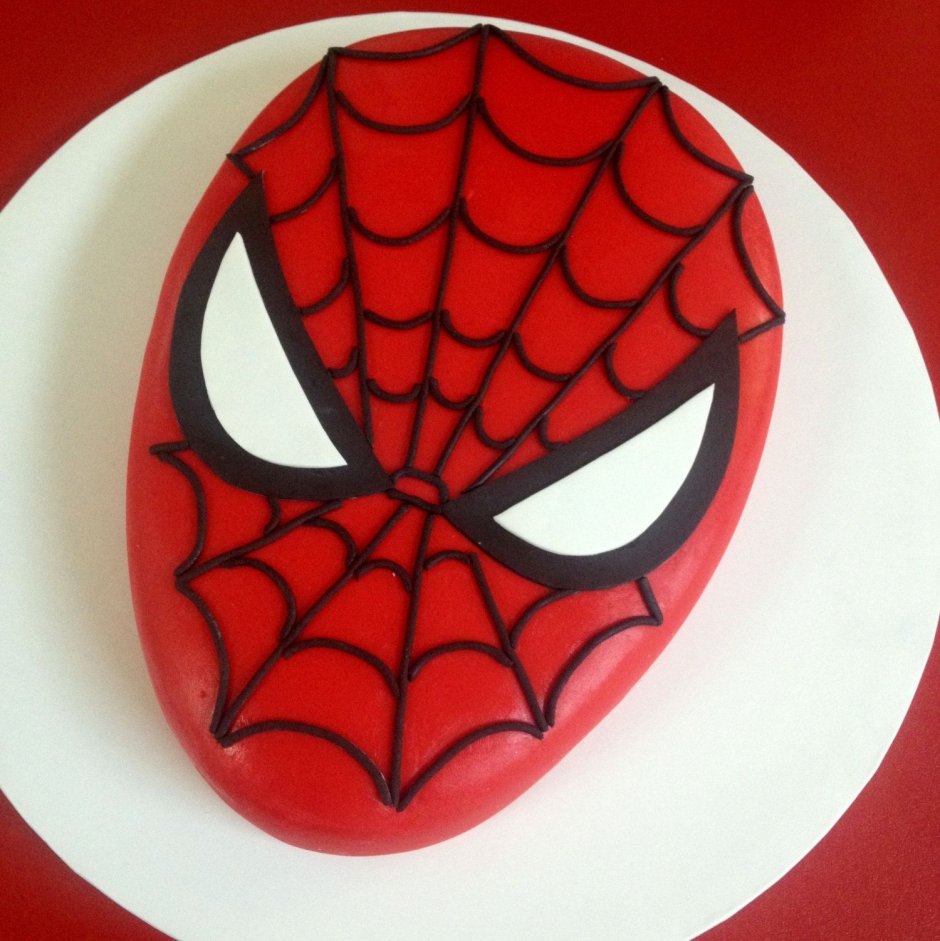 Торт красный бархат с человеком пауком