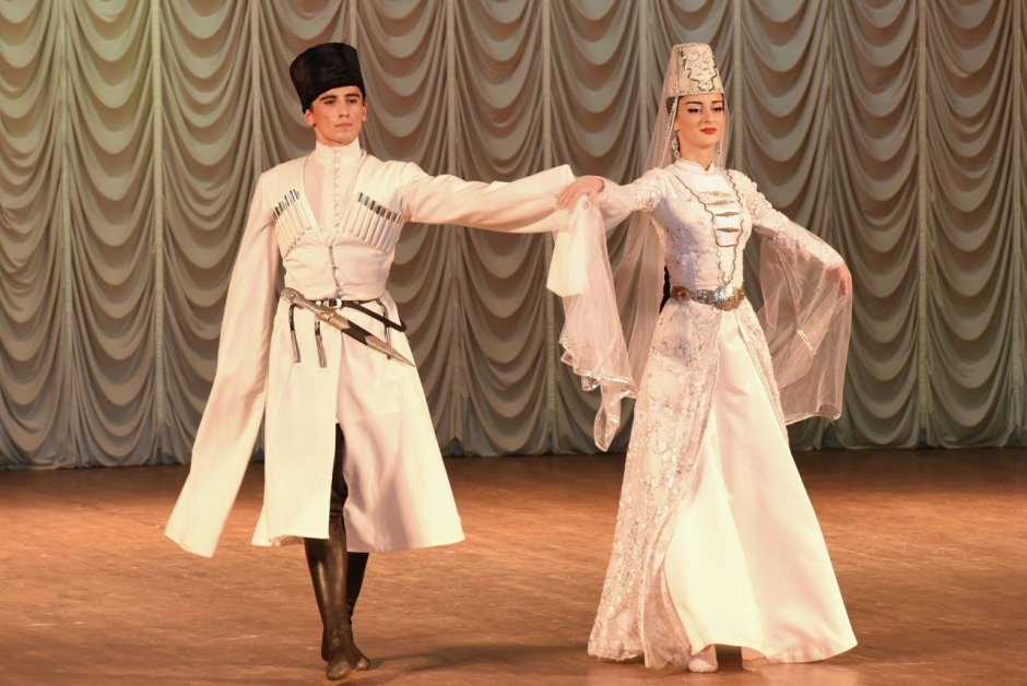 Кабардинский национальный костюм