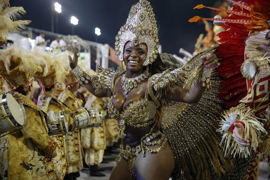 Карнавал в Рио-де-Жанейро платформы