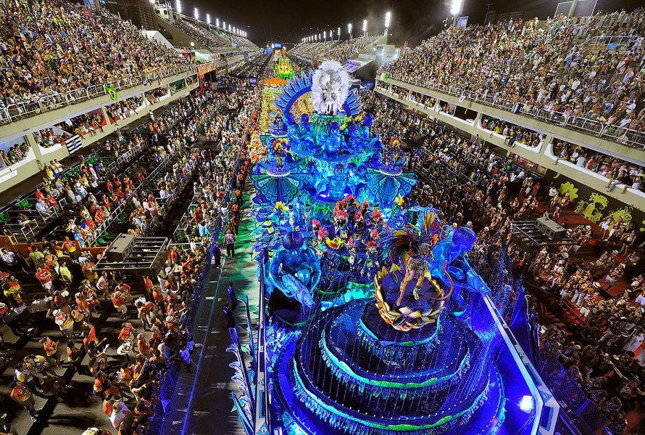 Карнавал Рио платформа