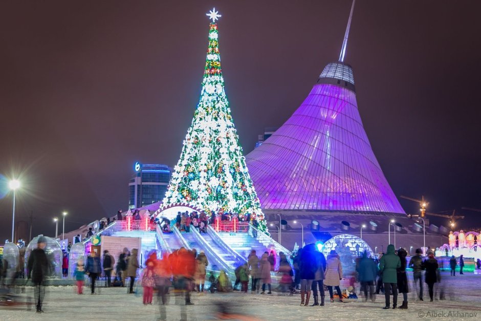 Новогодние праздники в Казахстане