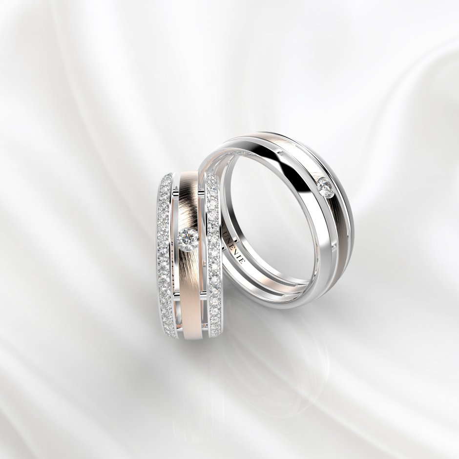 Свадебные белые кольца с бриллиантами