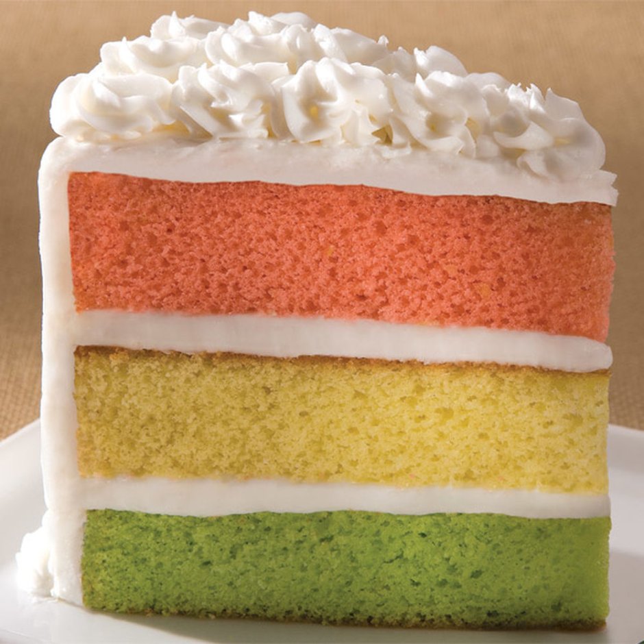 Торт с разноцветными коржами