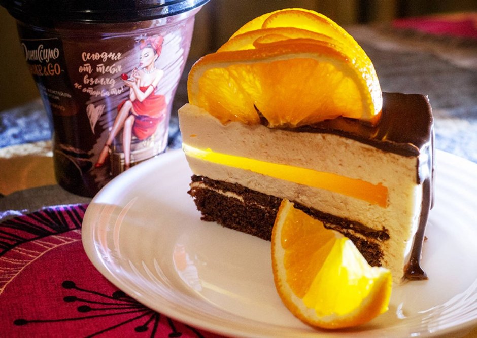 Вкусный торт с апельсиновой прослойкой