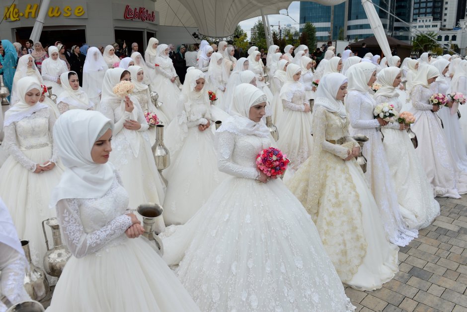 Свадебный наряд чеченцев