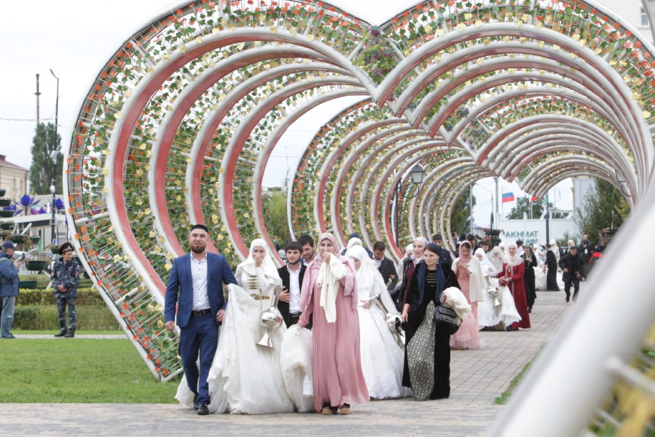 200 Невест в Грозном