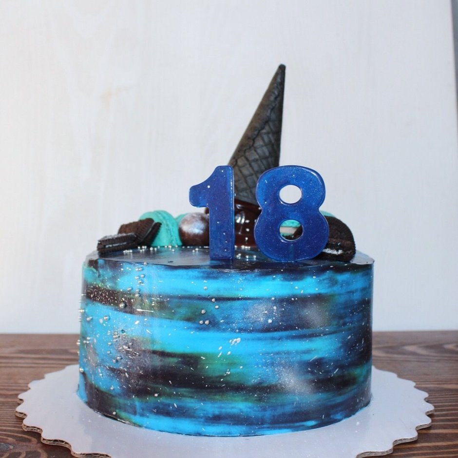 Торт чёрно голубой