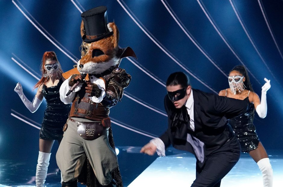 The masked Singer Лис