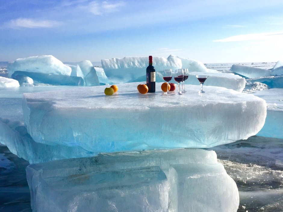Ледяные скульптуры на Байкале 2021 Листвянка